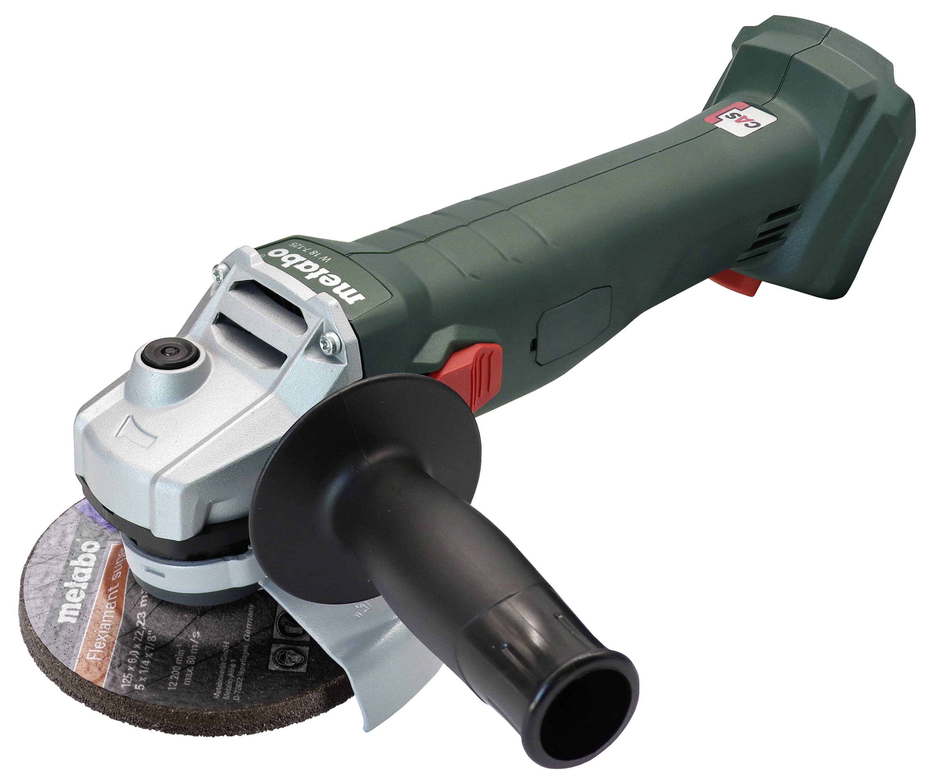 Ręczne elektronarzędzie z zielonym korpusem i tarczą szlifierską. Posiada boczny uchwyt i jest oznaczone marką Metabo.
