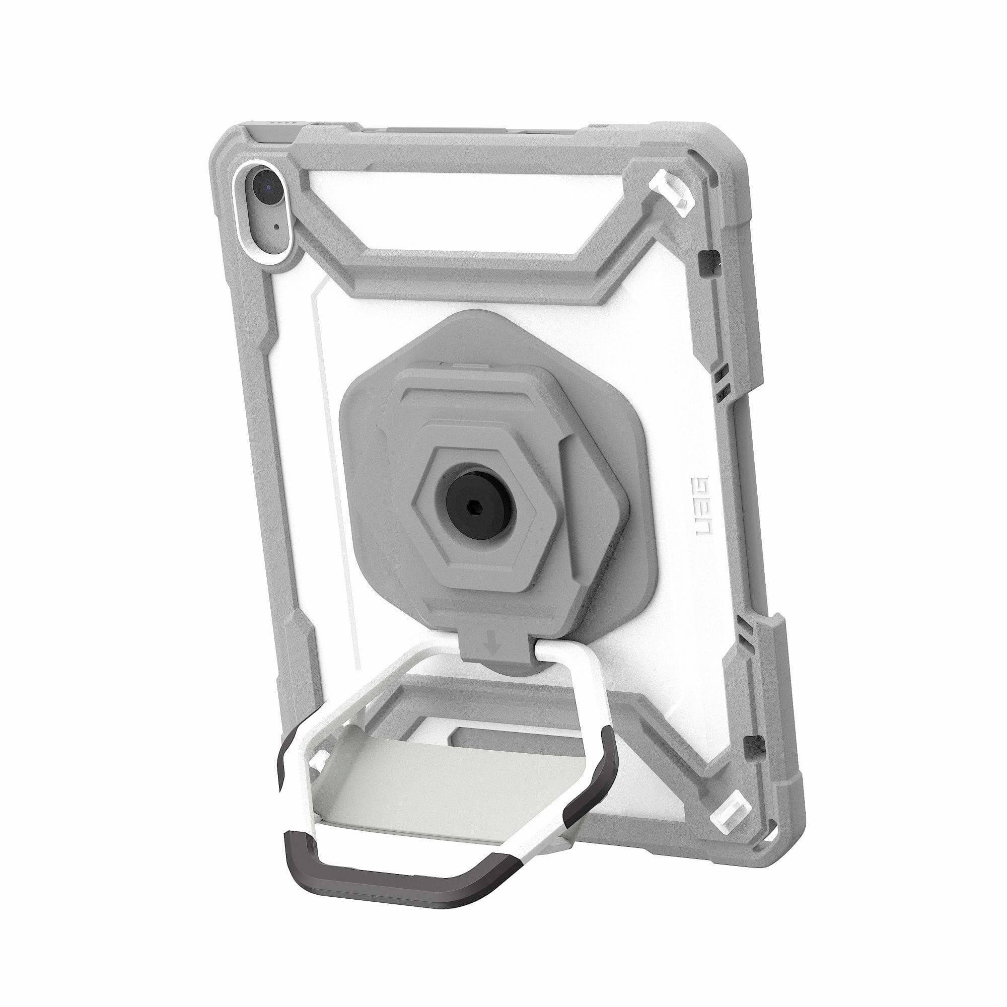 Widok z tyłu tabletu w wytrzymałym, szarym etui ochronnym ze zintegrowaną podstawką i otworem na aparat, odpowiednim do użytku mobilnego.