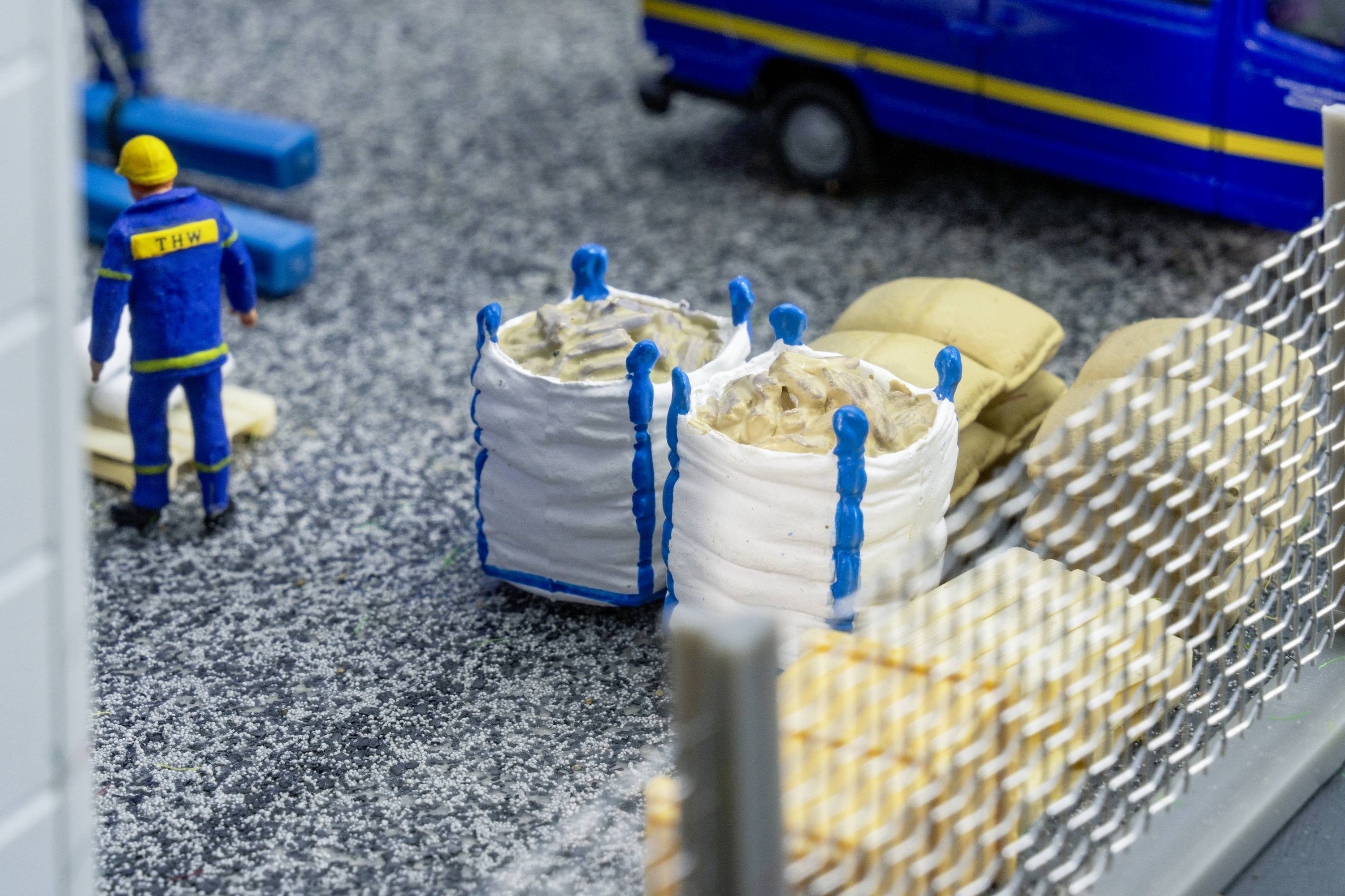 Комплект для складання великих мішків Faller 180899 H0 10