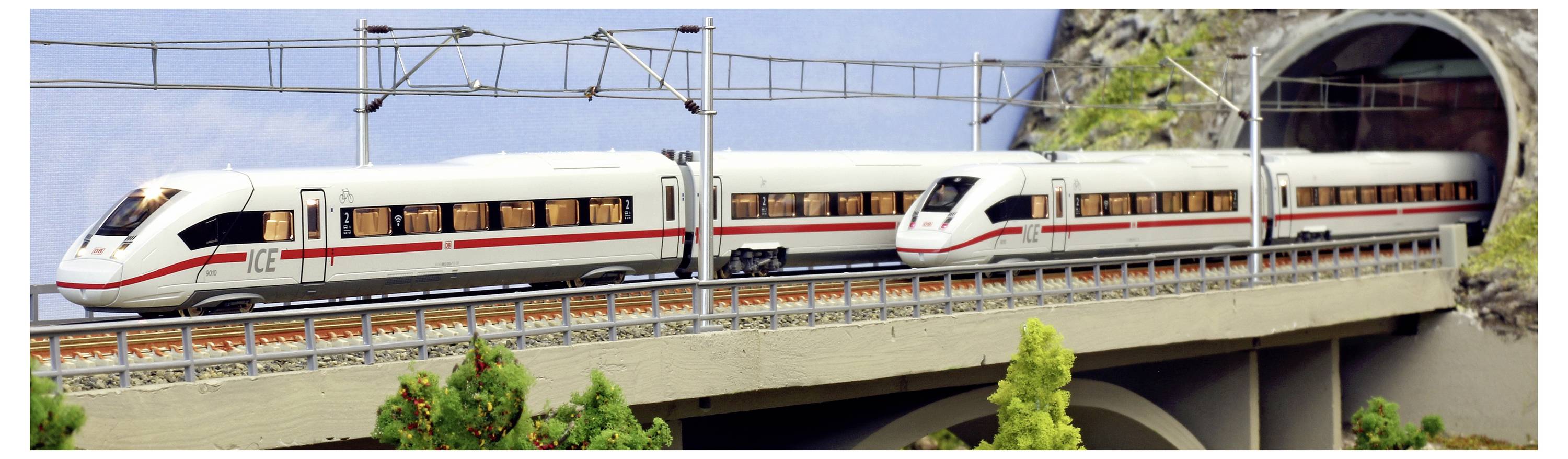 Пасажирський поїзд KATO K10-2074 N