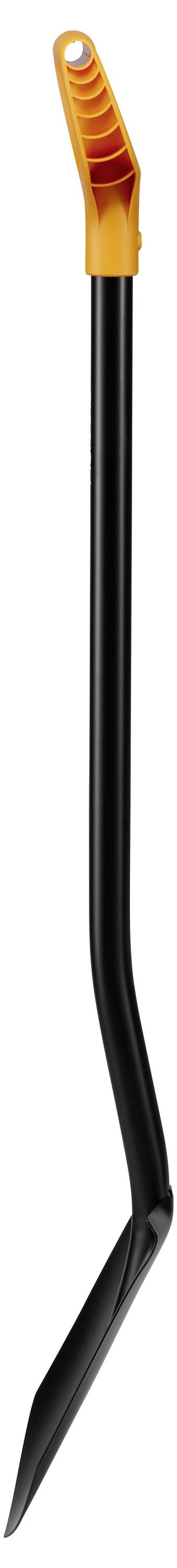 Czarno-pomarańczowa łopata ogrodowa z ergonomicznym uchwytem i ostrzem pod kątem, ułatwiająca kopanie i przewracanie ziemi.