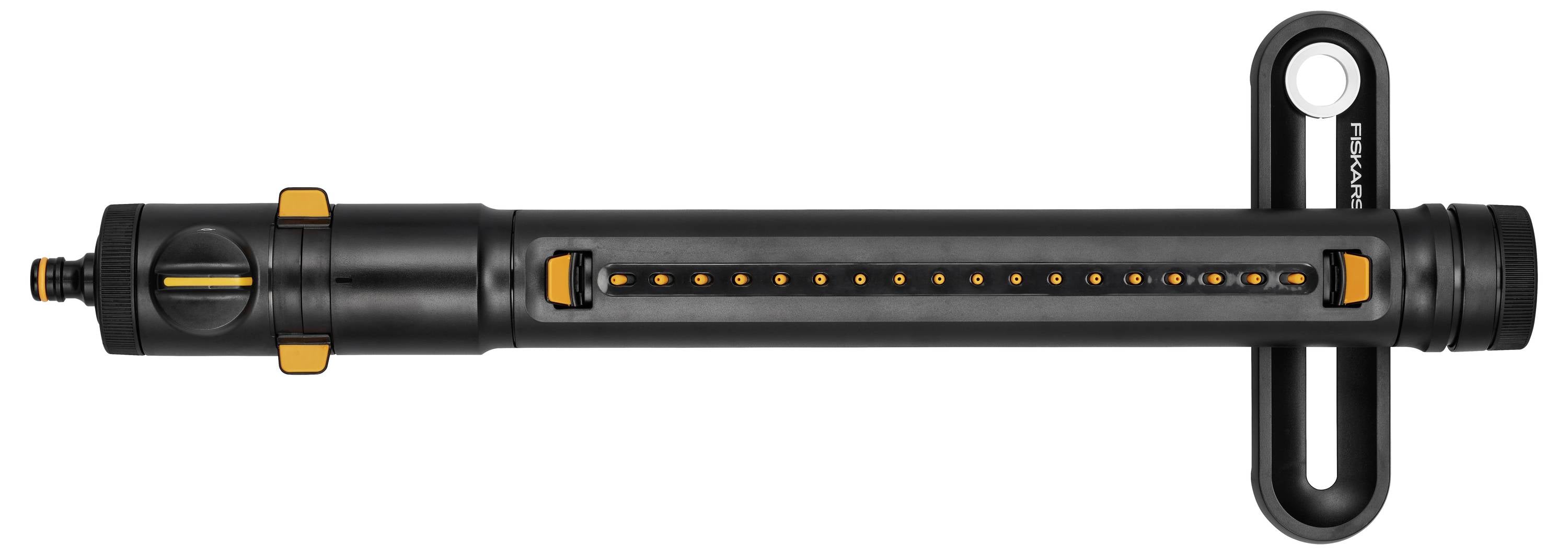 Czarne, cylindryczne narzędzie z pomarańczowymi akcentami i podłużnym okienkiem wyświetlacza. Prawdopodobnie pompka do pompowania kół lub sprężarka.