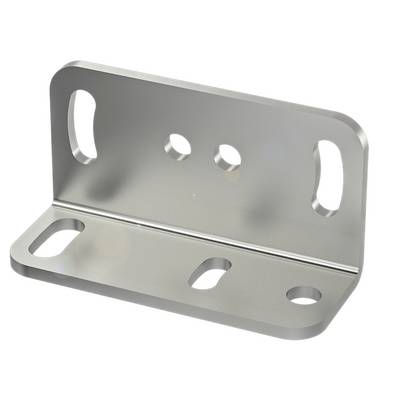 Kątownik metalowy z trzema centralnymi otworami i dwoma otworami podłużnymi po każdej stronie, odpowiedni do zastosowań mocujących.