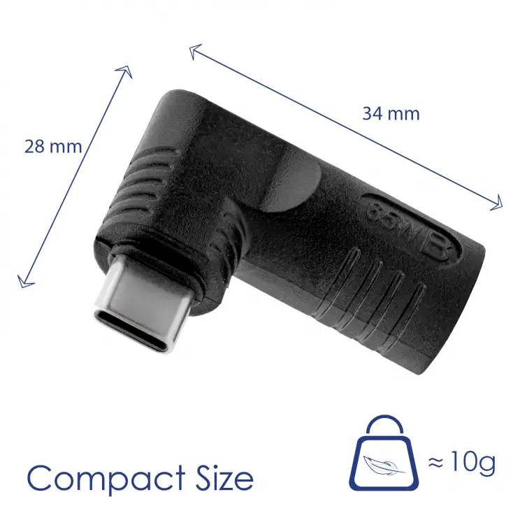 Czarny adapter kątowy USB-C o wymiarach 34 mm x 28 mm i wadze około 10 g jest przedstawiany jako kompaktowy.