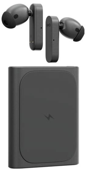 Czarne bezprzewodowe słuchawki douszne z dołączonym etui ładującym na białym tle.