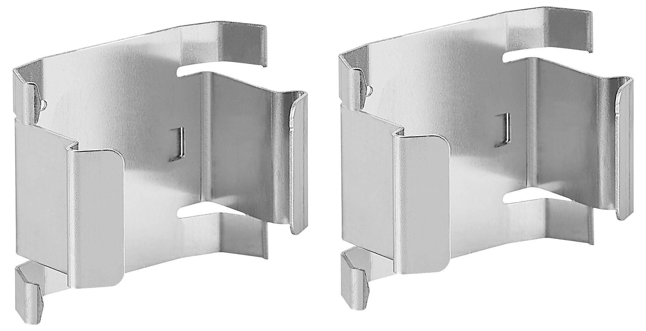 Dwa metalowe uchwyty obok siebie na białym tle. Mają zakrzywione kształty i otwory do mocowania.
