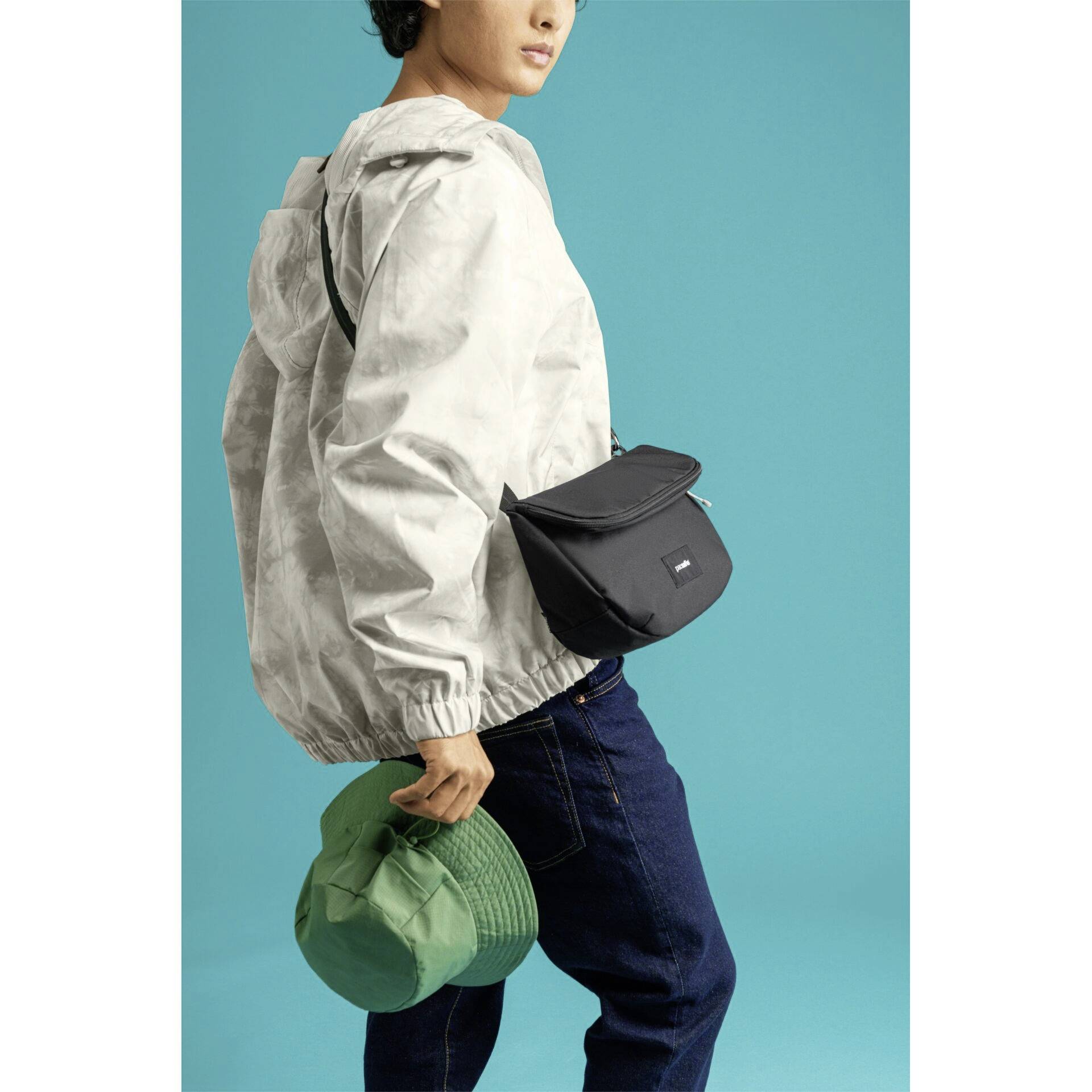 Pacsafe Torba na ramie GO Saddle Crossbody 35140130 1 szt.-13