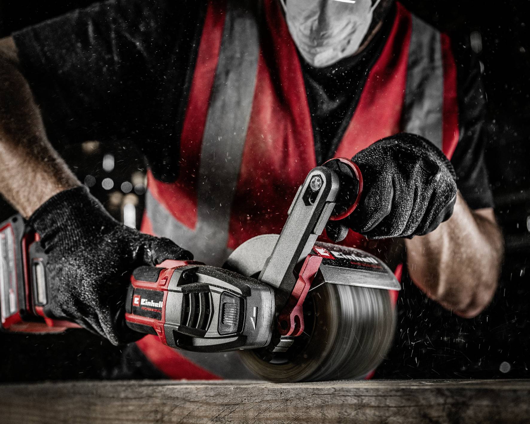 Щіткова шліфувальна машина Einhell Professional TP-BR 18/32 Li BL Solo 4468000 1 шт.