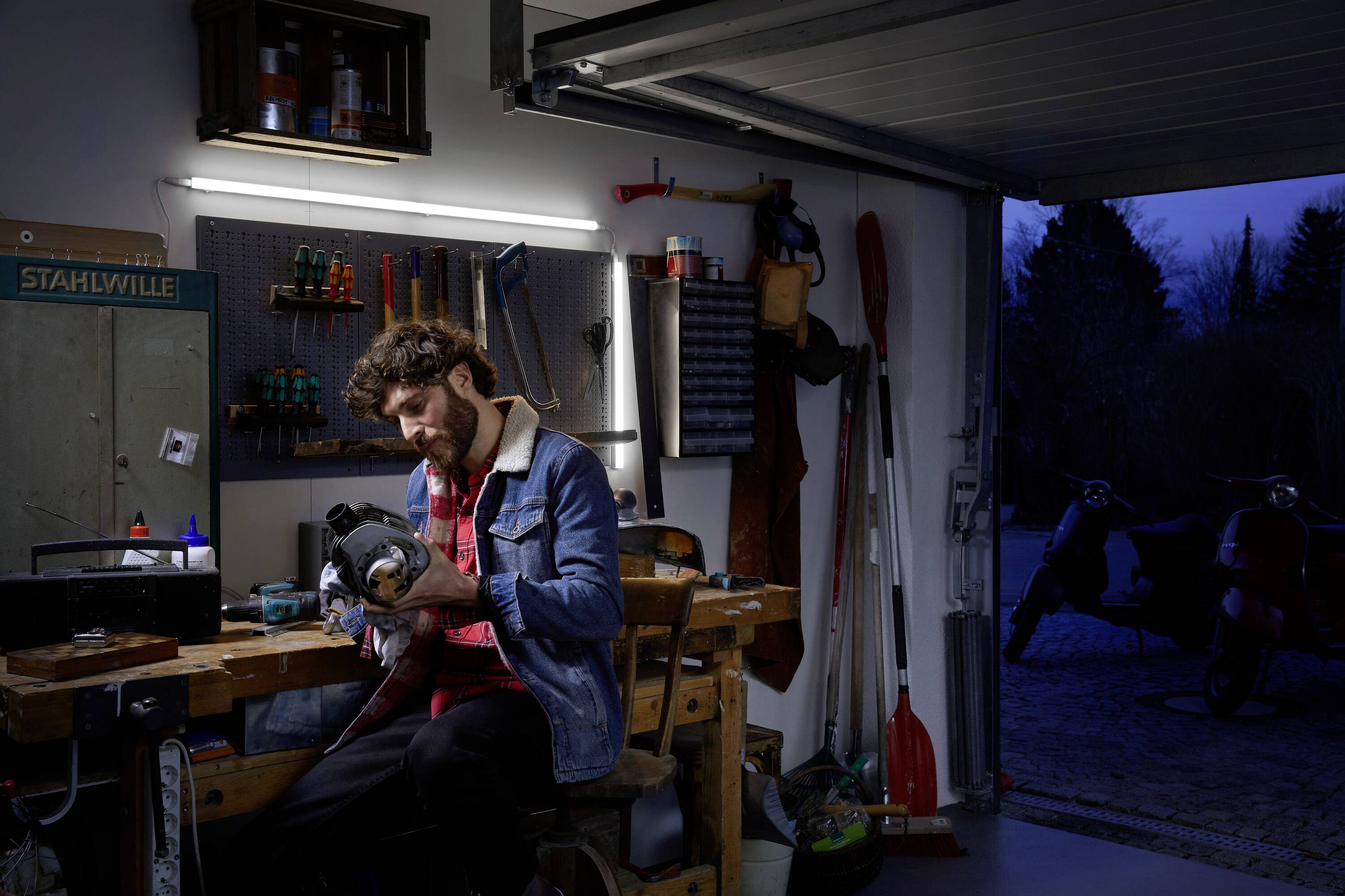 Lampa podświetlająca LED OSRAM HOMELIGHTING LED Switch Batten 300 mm 4 W 4000 K 4099854532597-3