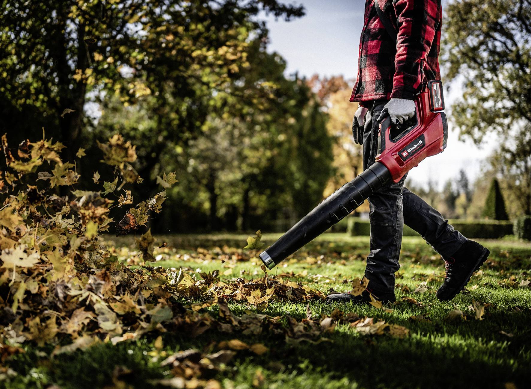 Акумуляторний повітродув Einhell Professional 3433650 GP-LB 36/230 Li E BL-Solo без акумулятора 36 В