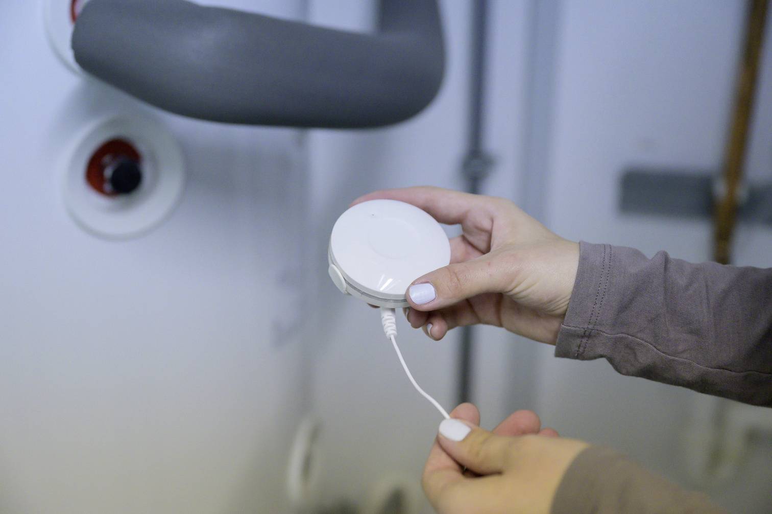 Brennenstuhl 1293930 brennenstuhl®Connect Czujnik wody bateryjne-5