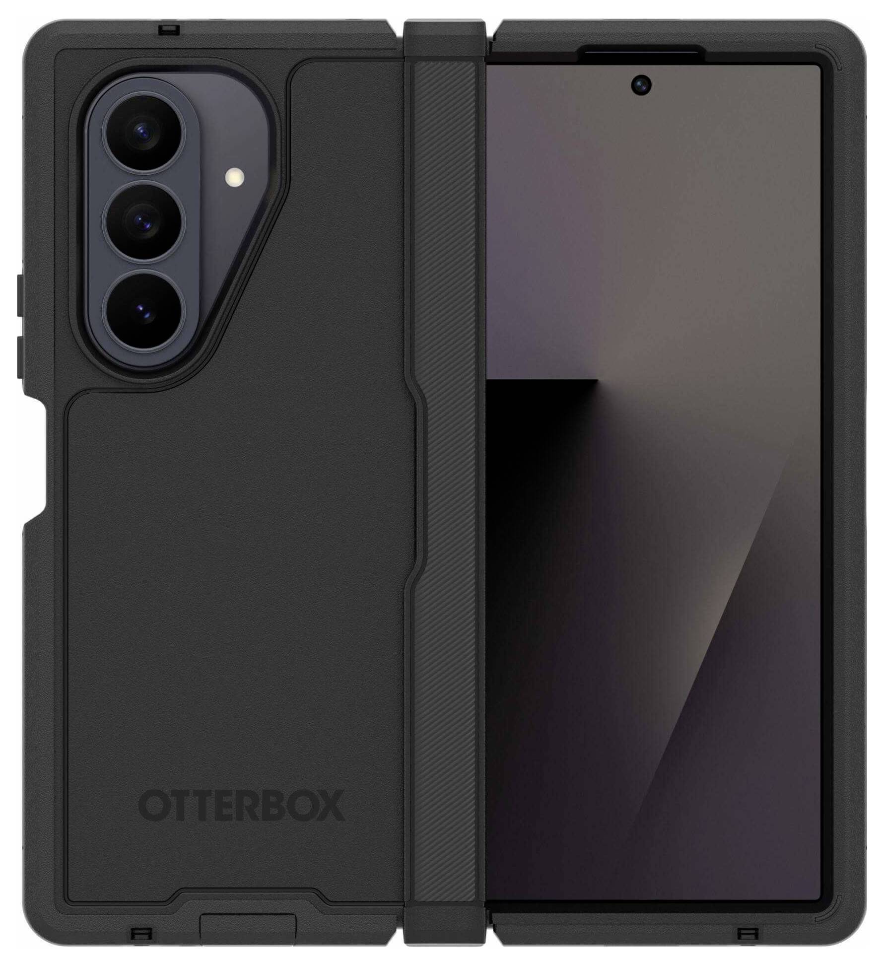 Czarny telefon prezentujący potrójne obiektywy aparatu na tylnej obudowie, zabezpieczony wytrzymałym etui OtterBox, częściowo się otwiera, ukazując ekran.