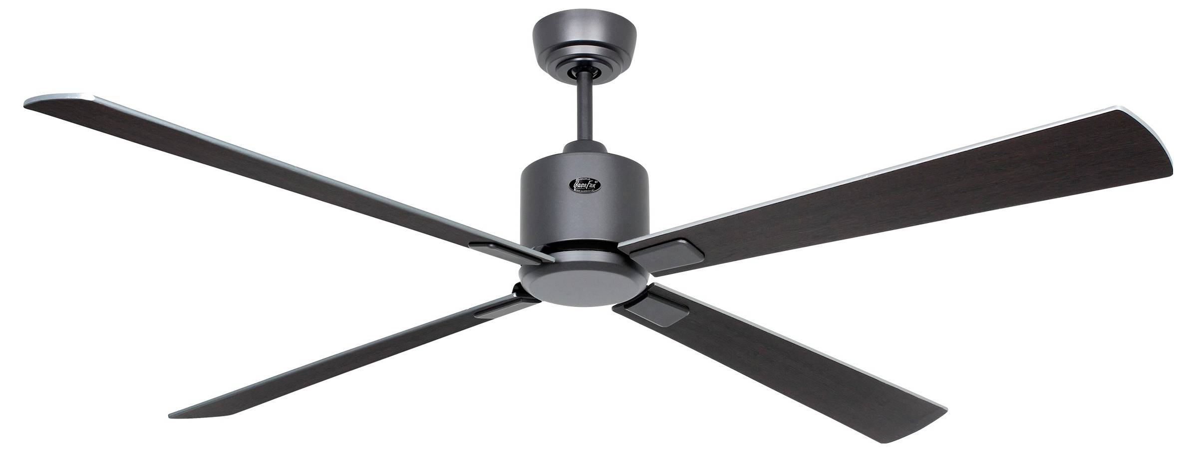 Czarny wentylator sufitowy z czterema łopatkami jest zamontowany na białym tle, pokazując jego profil z boku.