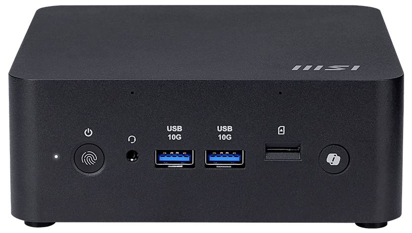 Kompaktowy czarny mini komputer z logo na górnej powierzchni, wyposażony w przycisk zasilania, porty USB oraz inne złącza wejścia/wyjścia na przednim panelu.