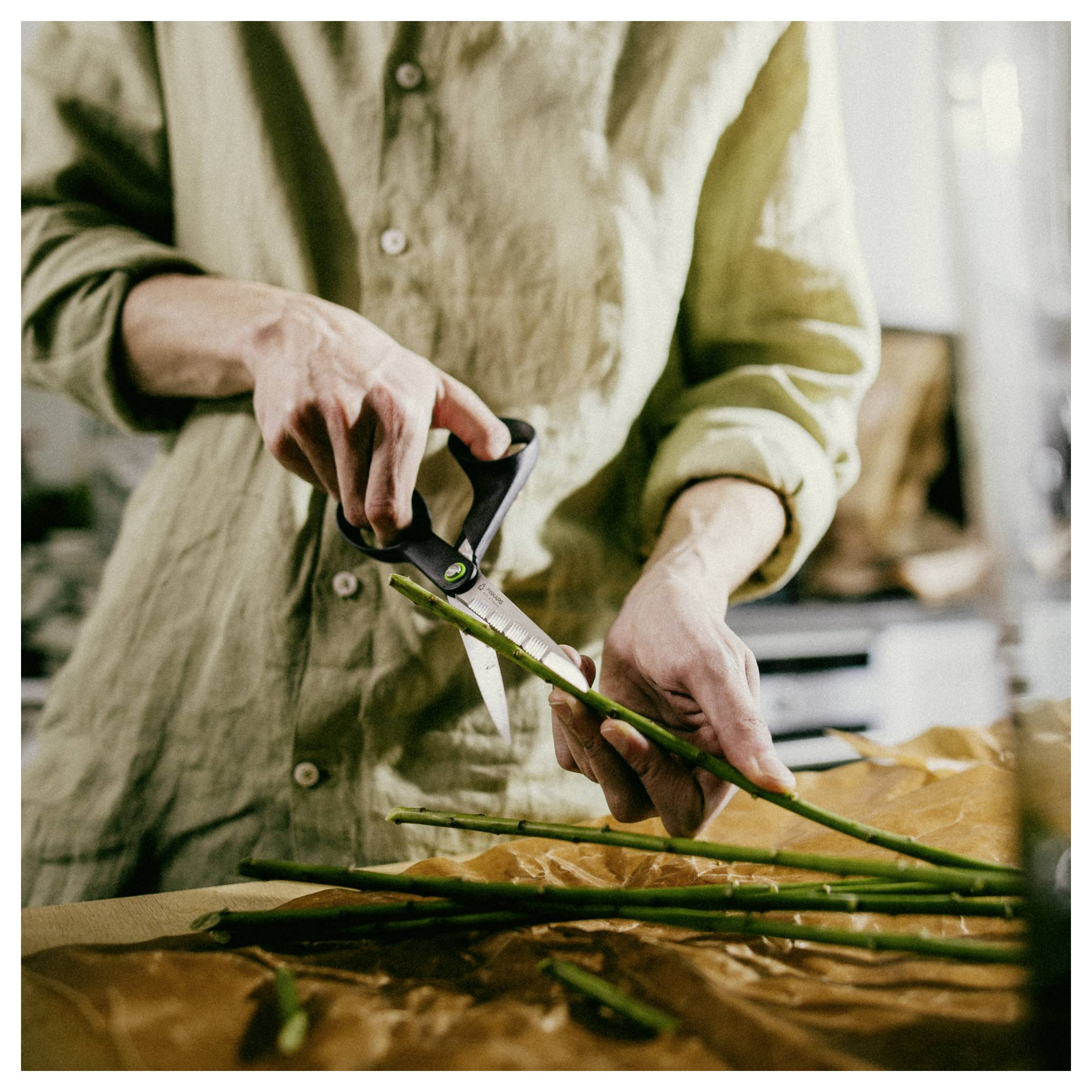 Fiskars 1074544 FF ReNew Sekator ogrodowy 210 mm-2