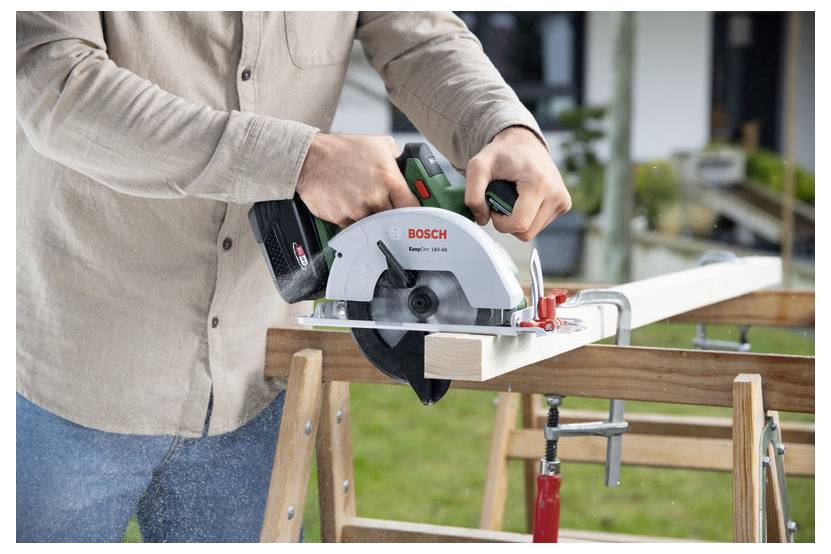 Акумуляторна дискова пилка Bosch Home and Garden EasyCirc 18V-48 18 В Максимальна глибина різання (90°) 90 мм