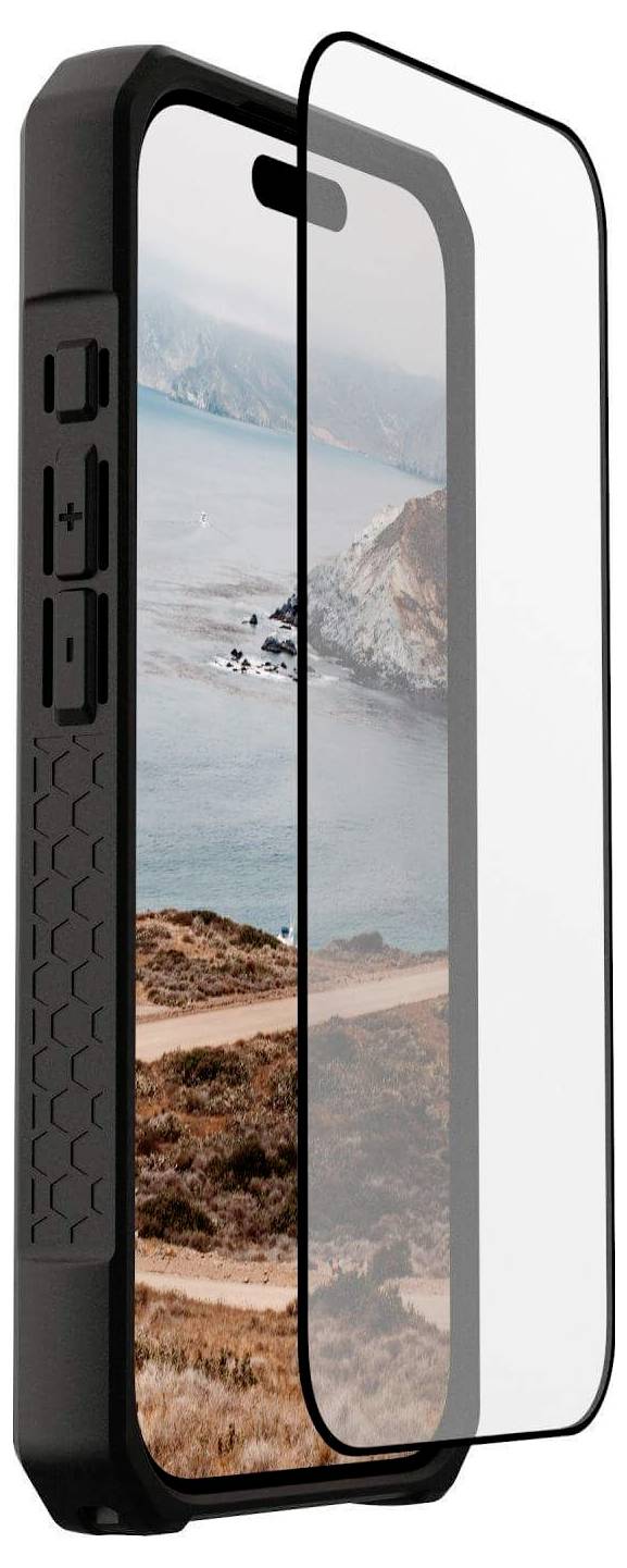 Smartfon z wytrzymałą czarną obudową i osobną, przezroczystą folią ochronną na ekranie. Wyświetlacz prezentuje nadmorski krajobraz ze skalistym wybrzeżem.