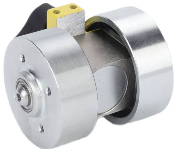 Mały, metalowy enkoder obrotowy o okrągłym kształcie i błyszczącej powierzchni, z centralnym obrotowym wałkiem i stykami elektrycznymi.