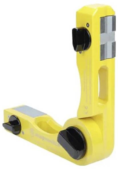Żółty magnetyczny uchwyt spawalniczy z obrotowymi zaciskami, przeznaczony do pewnego mocowania elementów metalowych pod kątem prostym podczas prac spawalniczych.