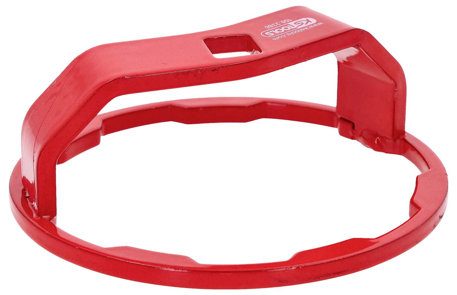 Czerwony plastikowy pierścień z uchwytem, używany do otwierania wieczek puszek.