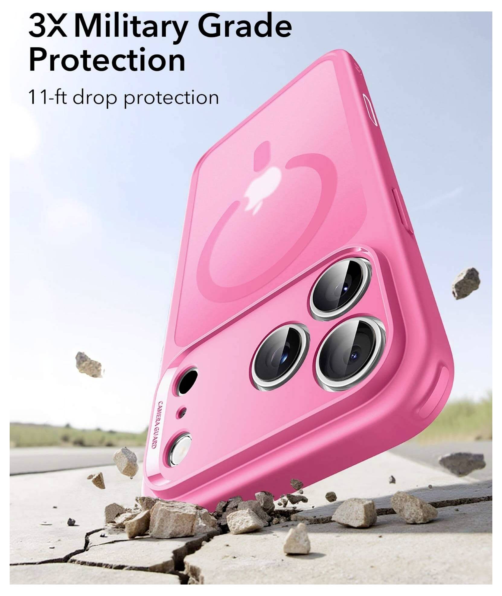 Etui na telefon w kolorze różowym z podwójnymi wycięciami na aparaty, z tekstem informującym "Ochrona na poziomie wojskowym 3X, ochrona przed upadkiem z wysokości 11 stóp".