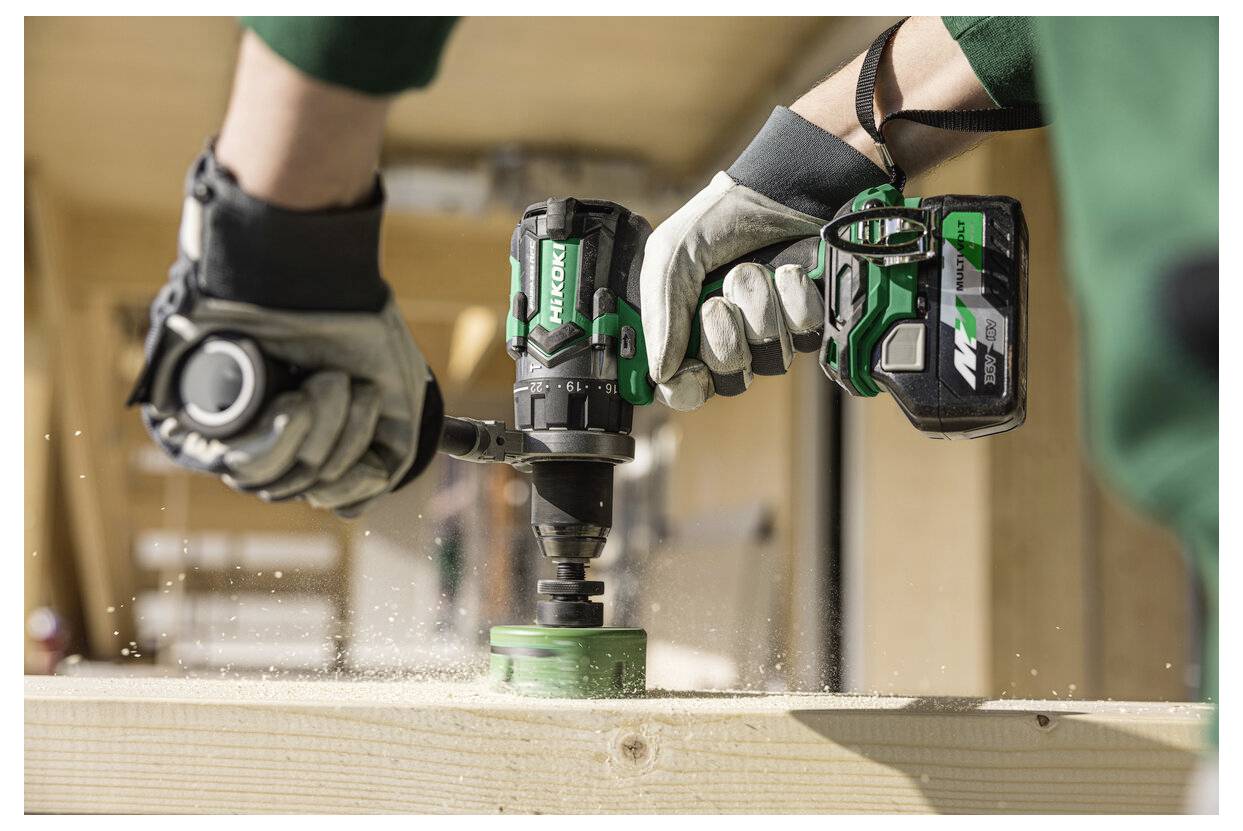 Акумуляторний ударний гайковерт HiKOKI DV18DC без акумулятора, без зарядного пристрою