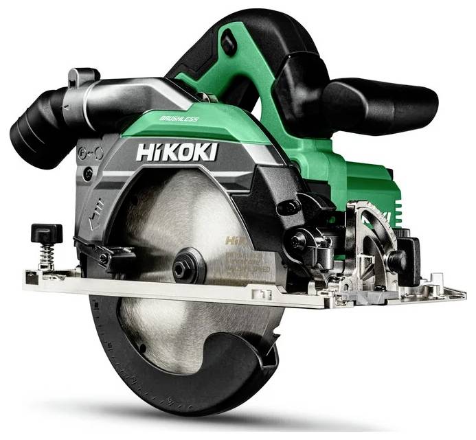 Zielona i czarna piła tarczowa z metalowym ostrzem, markowana jako 'Hikoki', przeznaczona do cięcia różnych materiałów w budownictwie i stolarstwie.