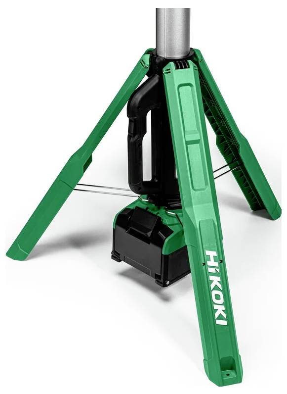 Zielony statyw z trzema nogami, oznaczony etykietą 'HIKOKI', podtrzymuje cylindryczny obiekt o solidnej podstawie, prawdopodobnie używany w budownictwie lub przemyśle.