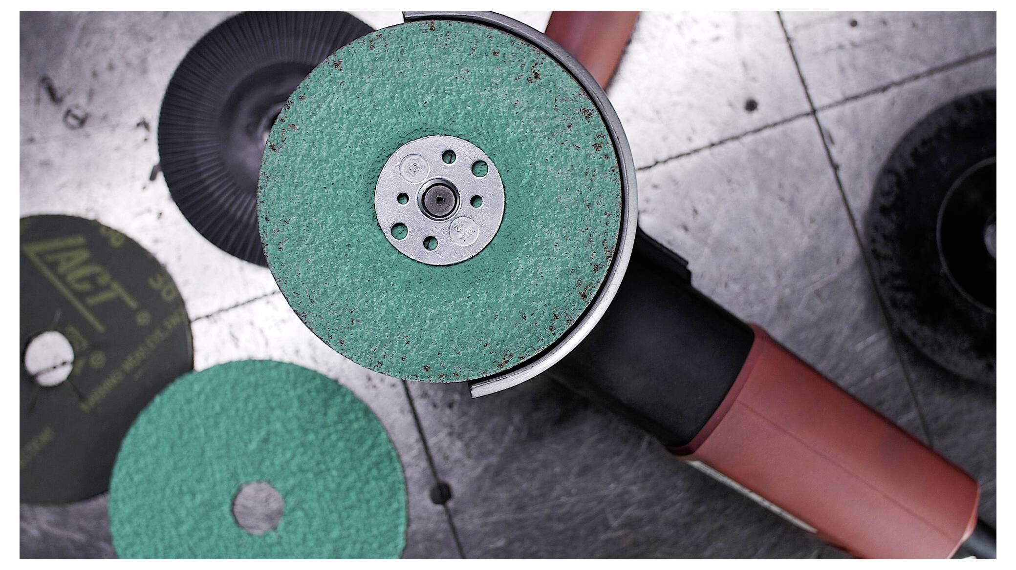 Klingspor 316494 Фібровий диск Діаметр 125 мм Зернистість = 36 25 шт.