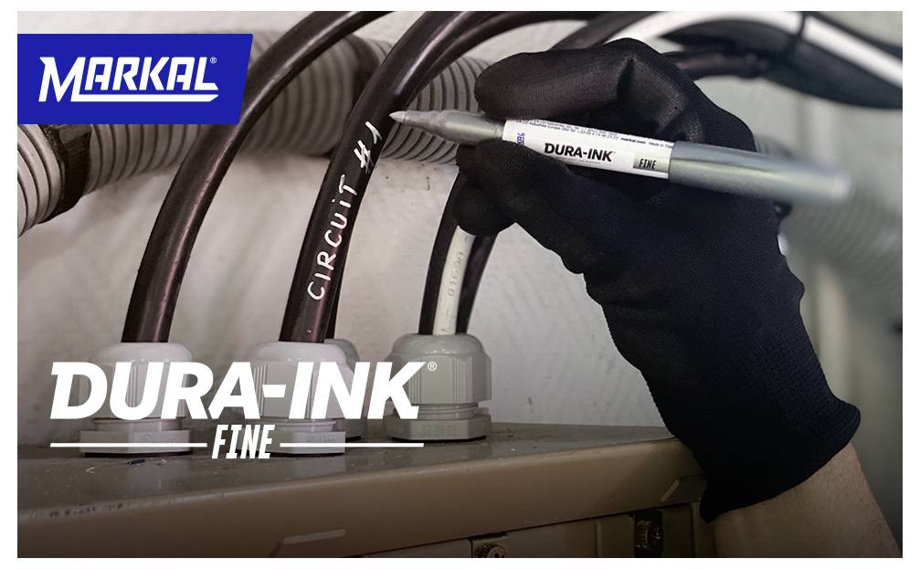 Перманентний маркер Markal DURA-INK FINE 22370 червоний, чорний. Водостійкий: так.