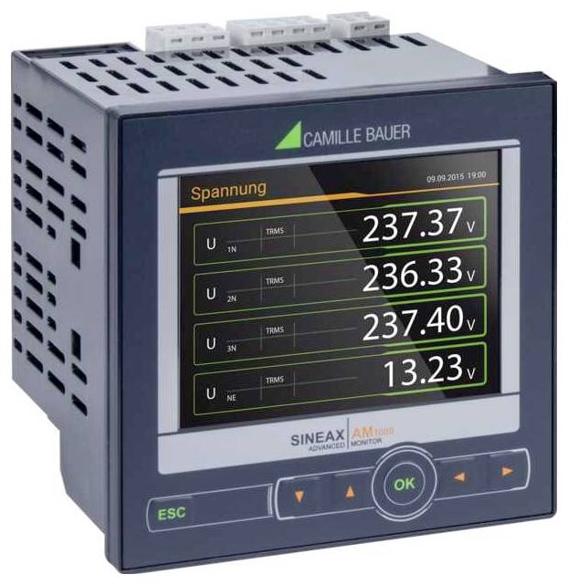 Cyfrowe urządzenie elektryczne wyświetlające odczyty napięcia dla U1, U2, U3 oraz Un; wyświetlane wartości to 237,37V, 236,33V, 237,40V oraz 13,23V.