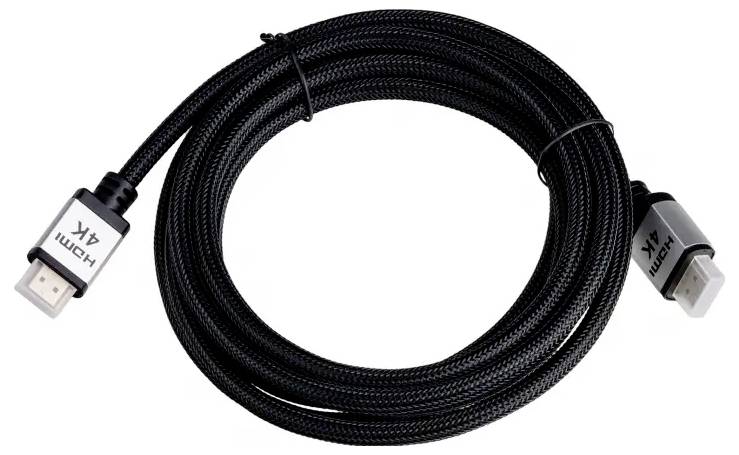 Czarny kabel HDMI 4K zwinięty w krąg, z widocznymi dwoma złączami, oznaczony etykietą 'HDMI 4K', przeznaczony do transmisji wideo i audio w wysokiej rozdzielczości.