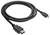 Czarny kabel HDMI z złączami standardowymi i mikro, zwinięty w spiralę na białym tle.