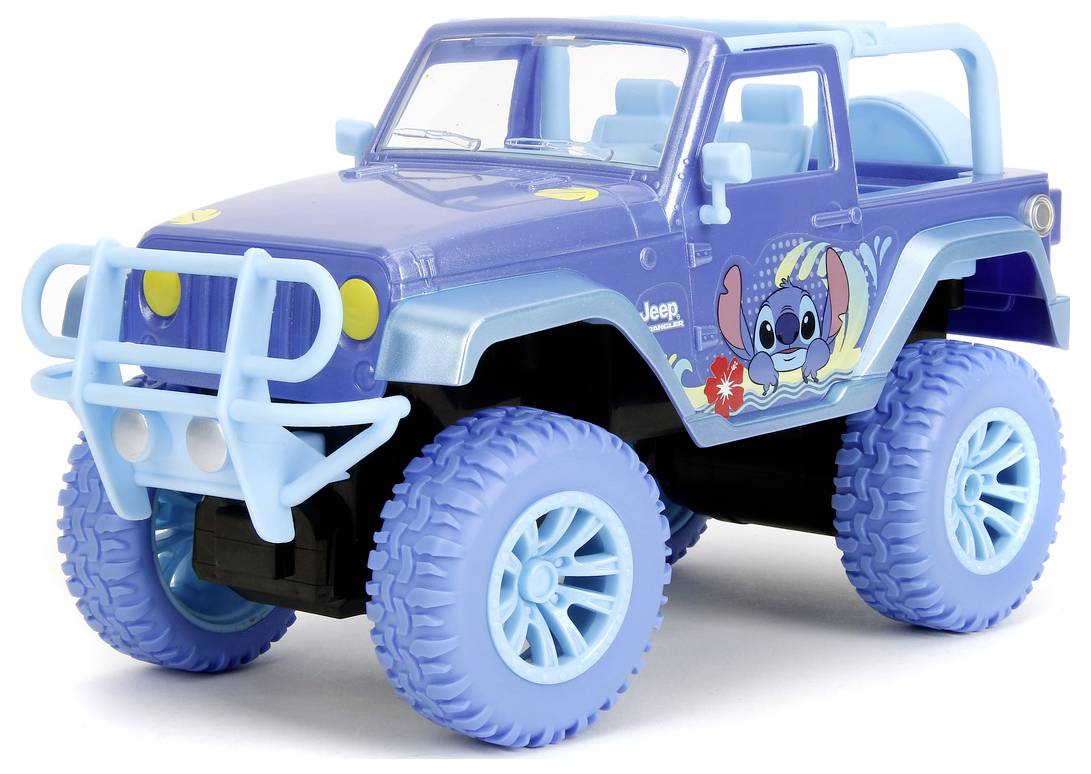 Niebieski zabawkowy jeep z motywem plażowym i postacią z kreskówki, wyposażony w duże jasnoniebieskie opony i ochronny zderzak.