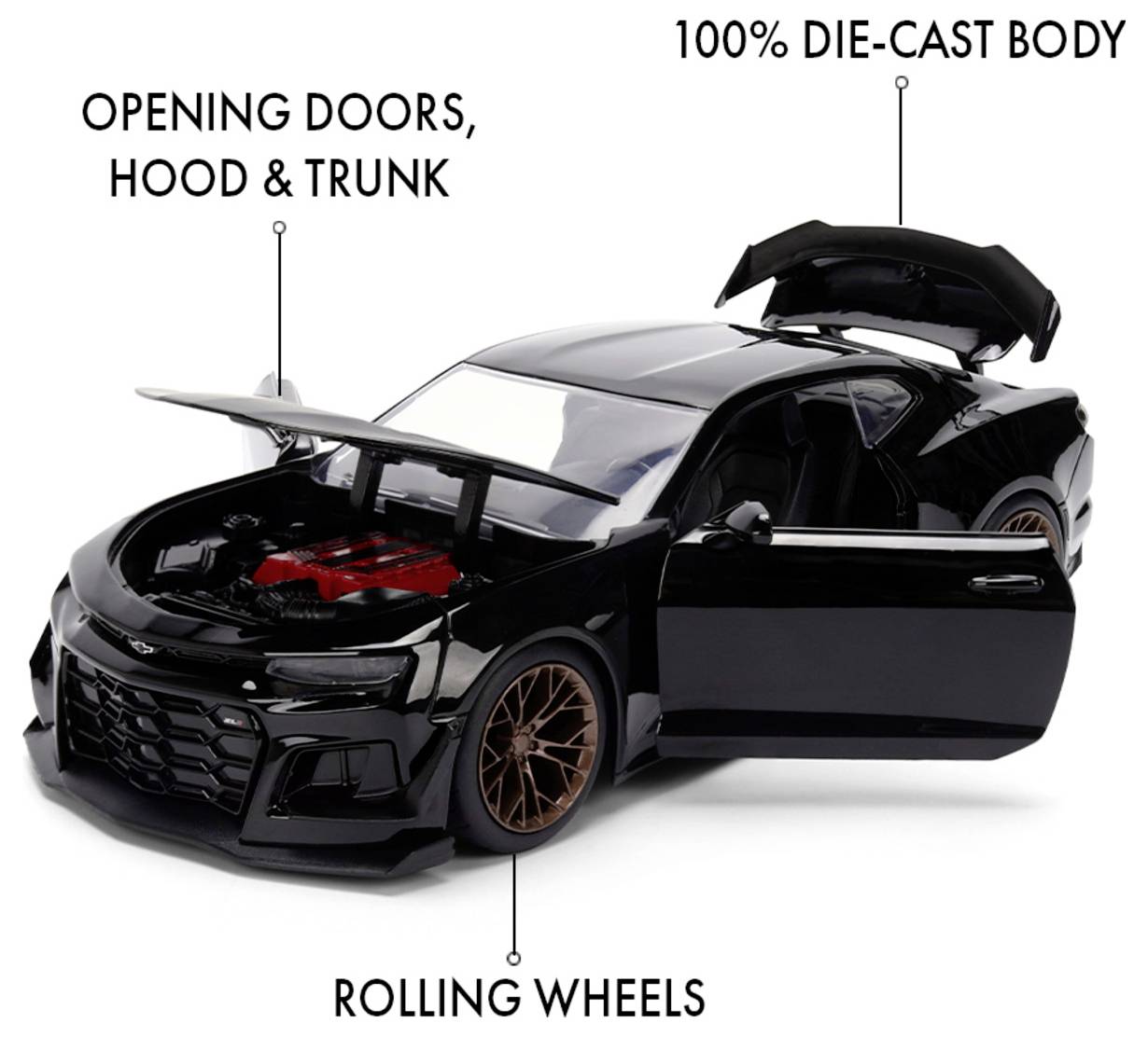 Czarny model samochodu z odlewanym korpusem z otwartą maską, drzwiami i bagażnikiem. Tekst podkreśla cechy: '100% korpus z odlewu', 'Otwierane drzwi, maska i bagażnik', 'Obracające się koła'.