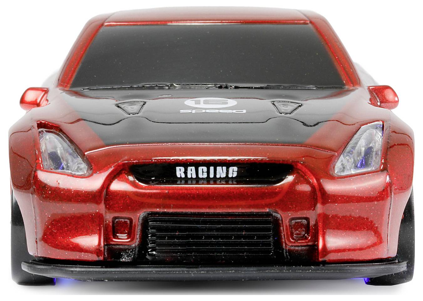 Czerwony zabawkowy samochód wyścigowy z napisem 'RACING' z przodu, sfotografowany z perspektywy czołowej, prezentujący smukłą sylwetkę i szczegółowe elementy.