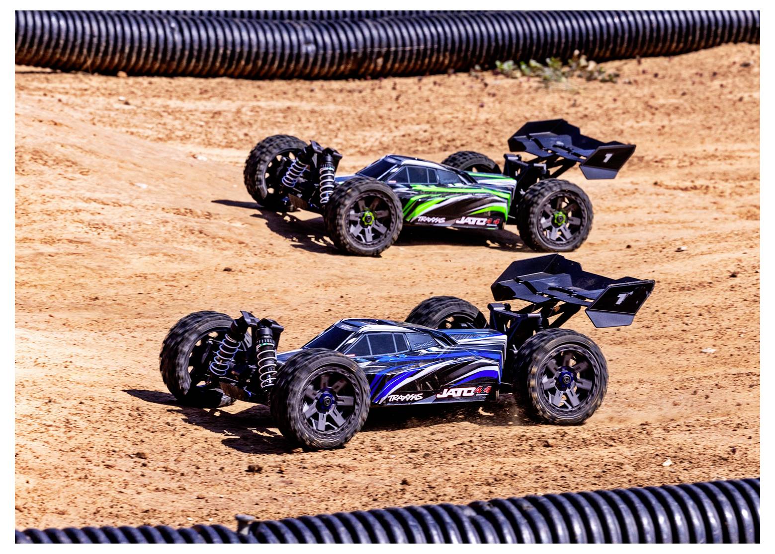 Traxxas Jato 4X4 BL-2s Чорний Безщітковий 1:8 Радіокерована модель автомобіля Електричний баггі Повнопривідний RtR 2.4 ГГц