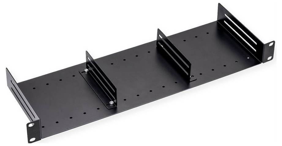 Panel krosowy CAT6A z 24 portami oznaczonymi portami Ethernet; zaprojektowany do zarządzania kablami sieciowymi i łączności w szafach serwerowych.