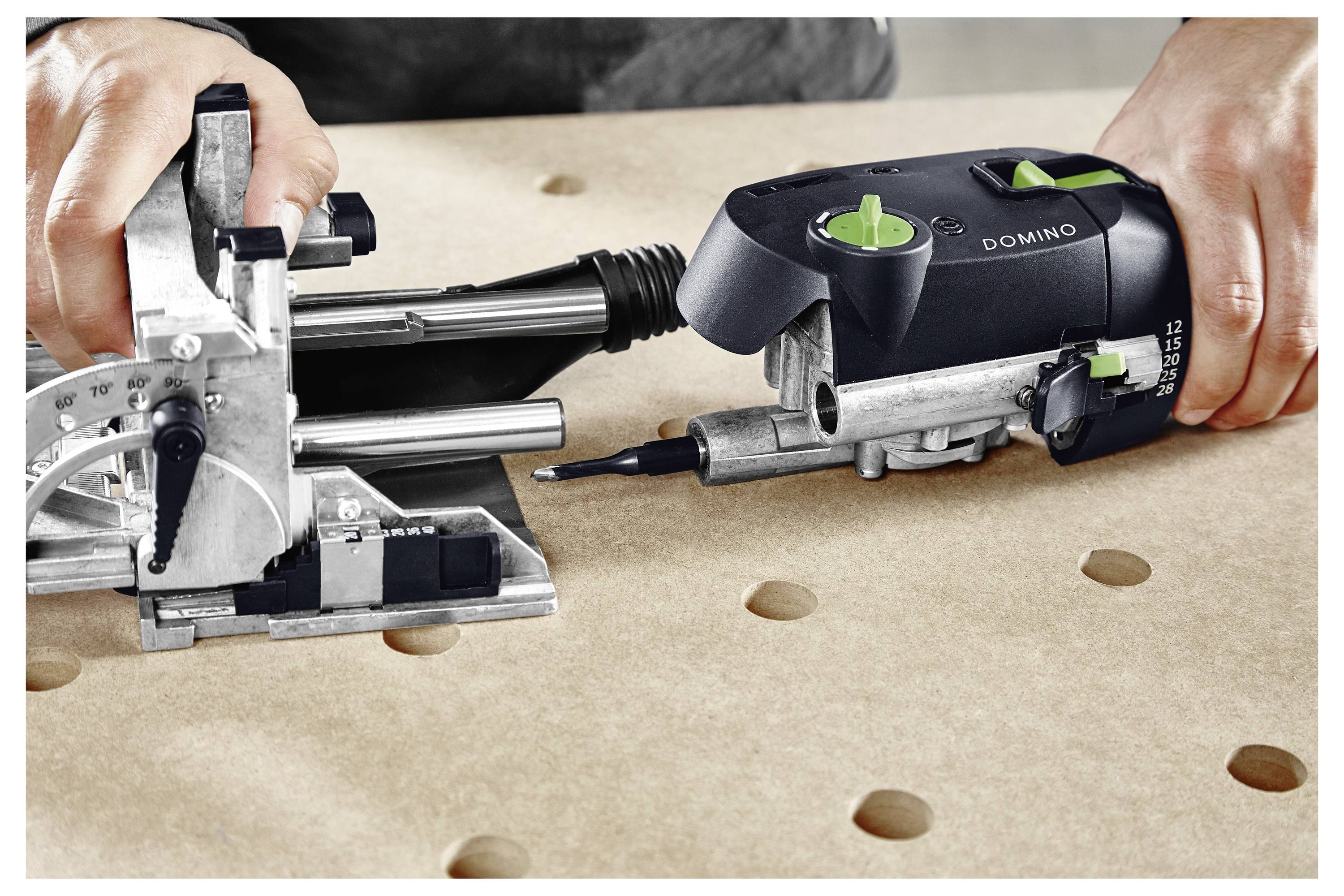 Твердосплавная фреза для штифтов Festool 493490. Длина 20 мм. Диаметр изделия 5 мм. Рабочая длина 20 мм.