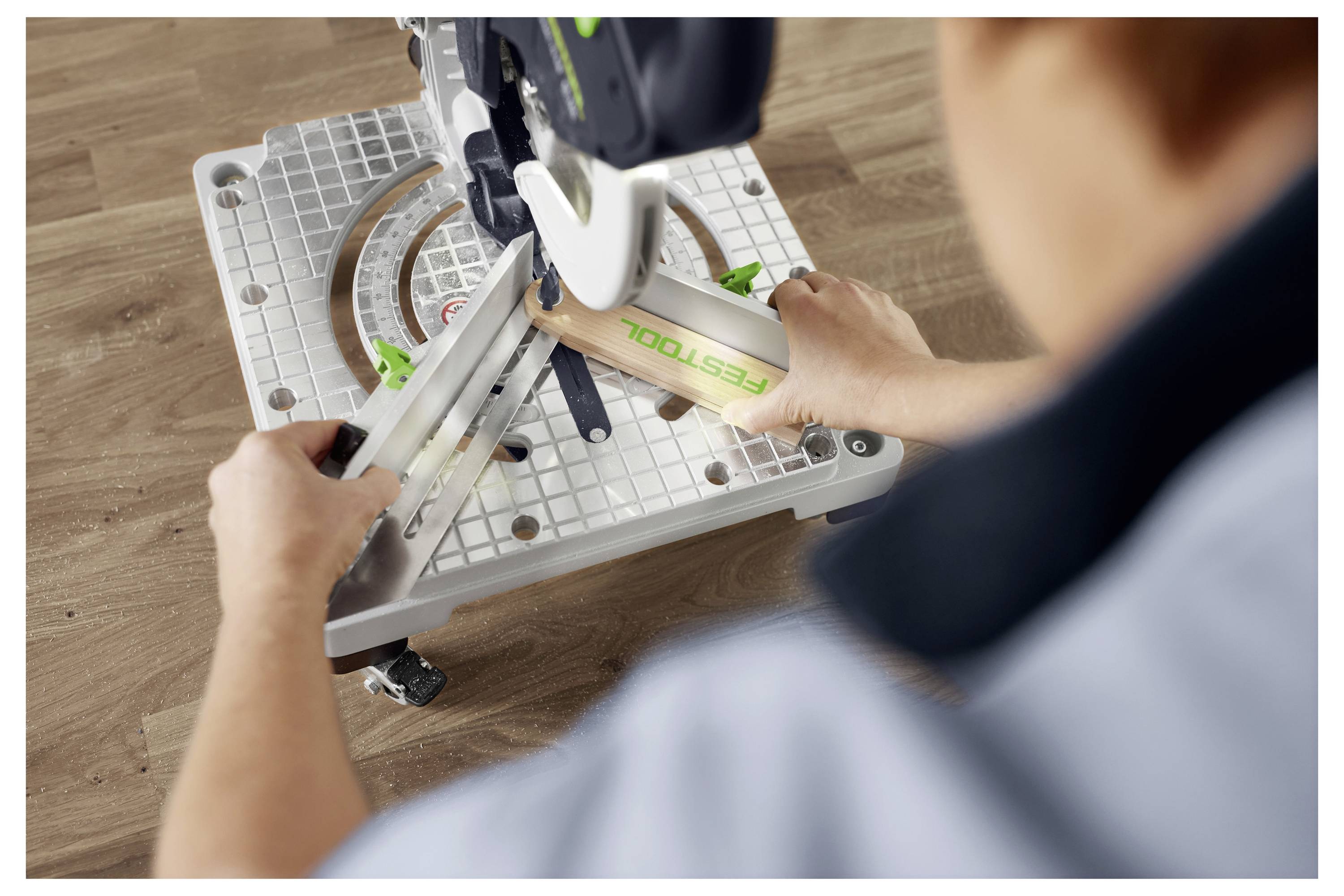 Акумуляторна пилка Festool SYMC 70 4.0 EBI-Plus 18 V