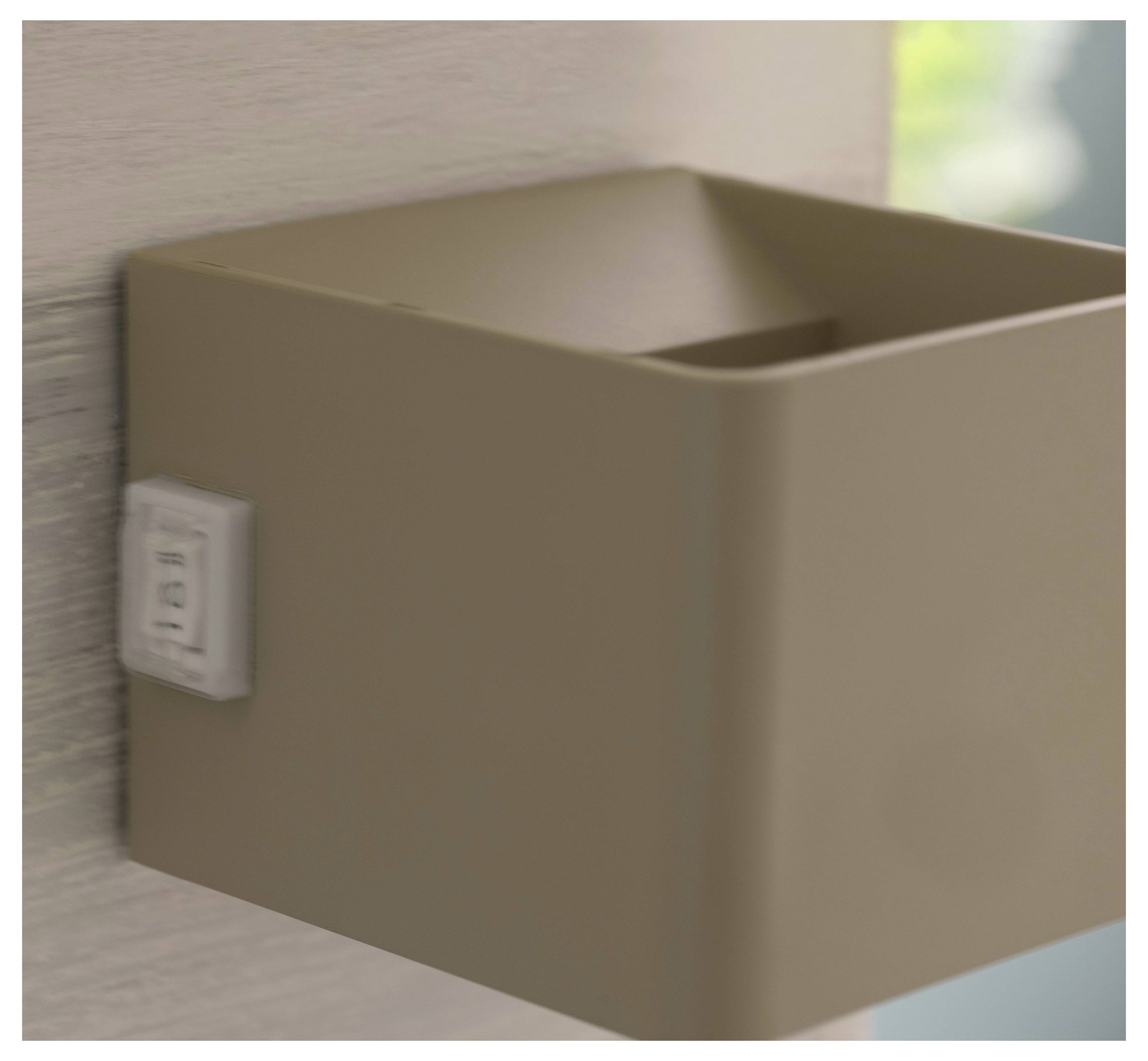 Світильник стельовий зовнішній з датчиком руху Brilliant Iseo G80126/09 4 Вт IP44