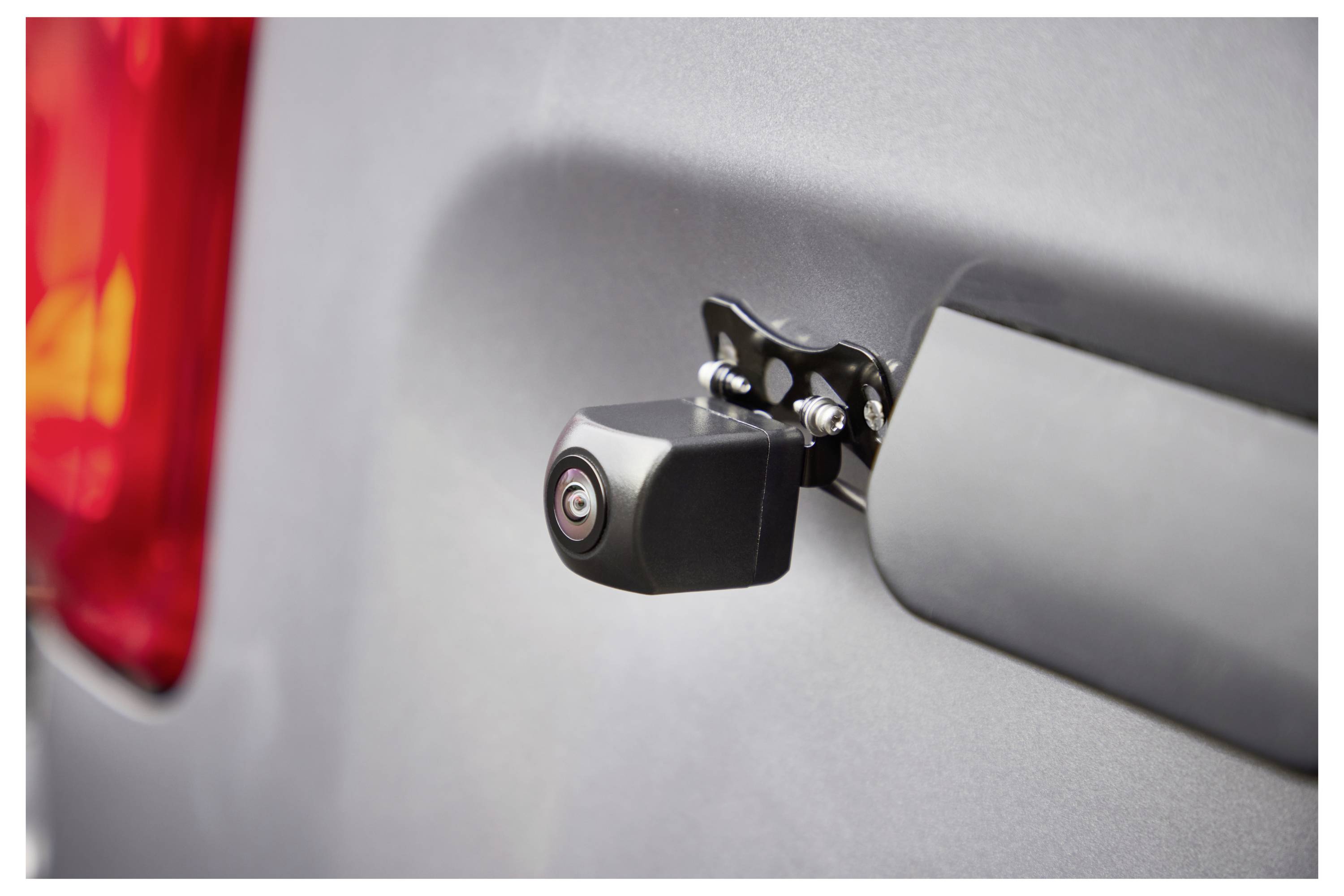 Автомобільна камера OSRAM Горизонтальний кут огляду = 110 °