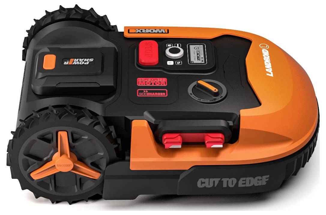 Pomarańczowa robotyczna kosarka do trawy z dużymi czarnymi kołami, panelem sterowania z przyciskami na górze i etykietą „CUT TO EDGE" na boku.