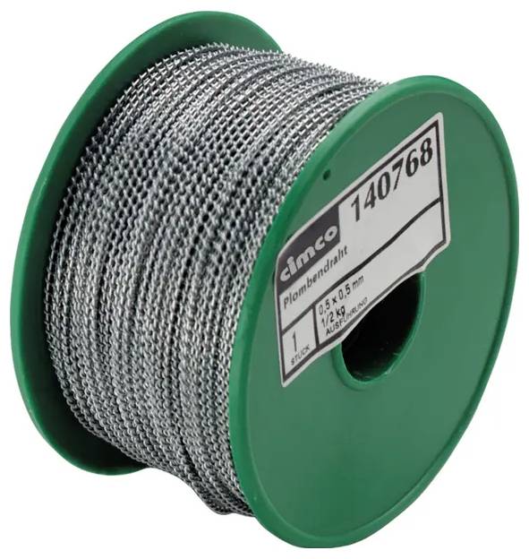 Zielona szpula oznaczona '140768' zawiera zwiniętą drut metaliczny. Etykieta zawiera wymiary 0,5 x 0,5 mm.