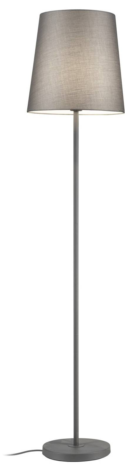 Wysoka szara lampa podłogowa z okrągłą podstawą, smukłym słupkiem i zwężającym się abażurem z tkaniny.