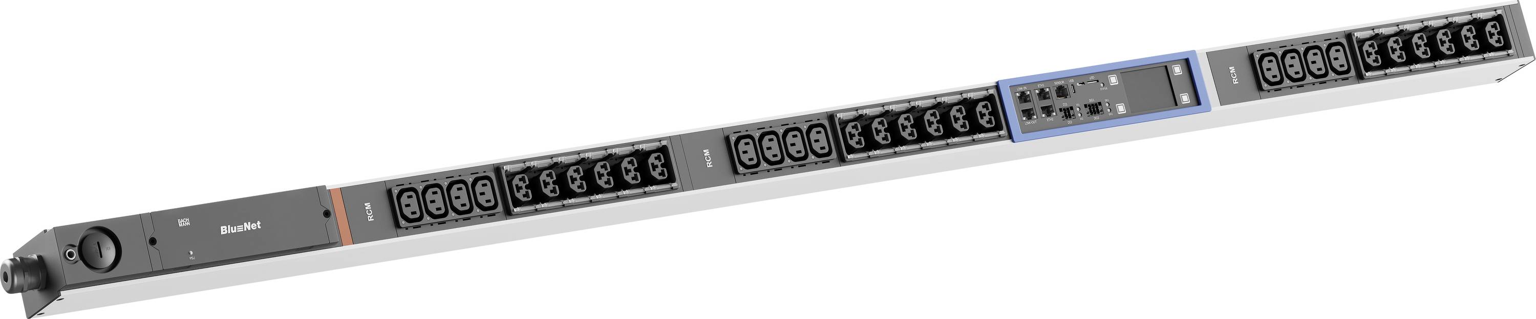 Przełącznik sieciowy montowany na stojaku na białym tle, ustawiony pod kątem pokazujący przednie porty, wskaźniki stanu i zaznaczoną na niebiesko sekcję Ethernet.
