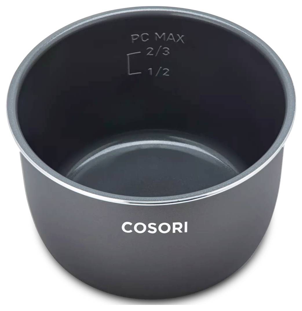 Czarna cylindryczna wkładka do gotowania marki COSORI ze znakami napełnienia 'PC MAX' na poziomie 1/2 i 2/3.