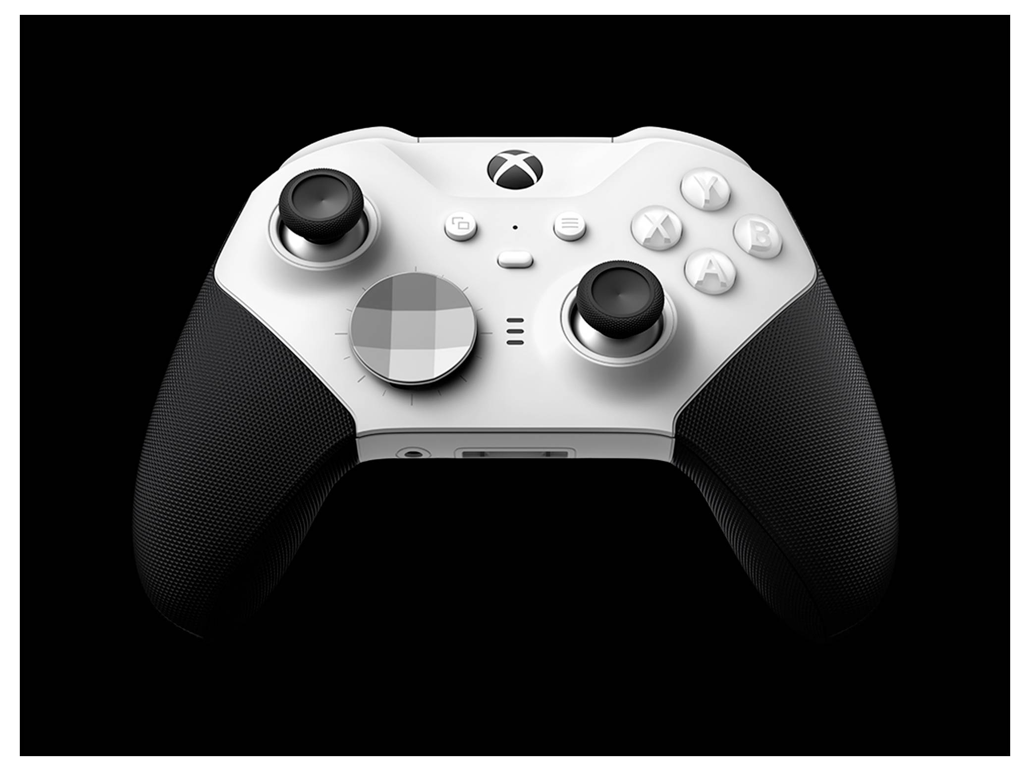 Biało-czarny kontroler do gier w stylu Xbox wyśrodkowany na czarnym tle, widok z przodu z dwoma drążkami analógowymi, krzyżakiem kierunkowym, przyciskami funkcyjnymi i logotypem Xbox.