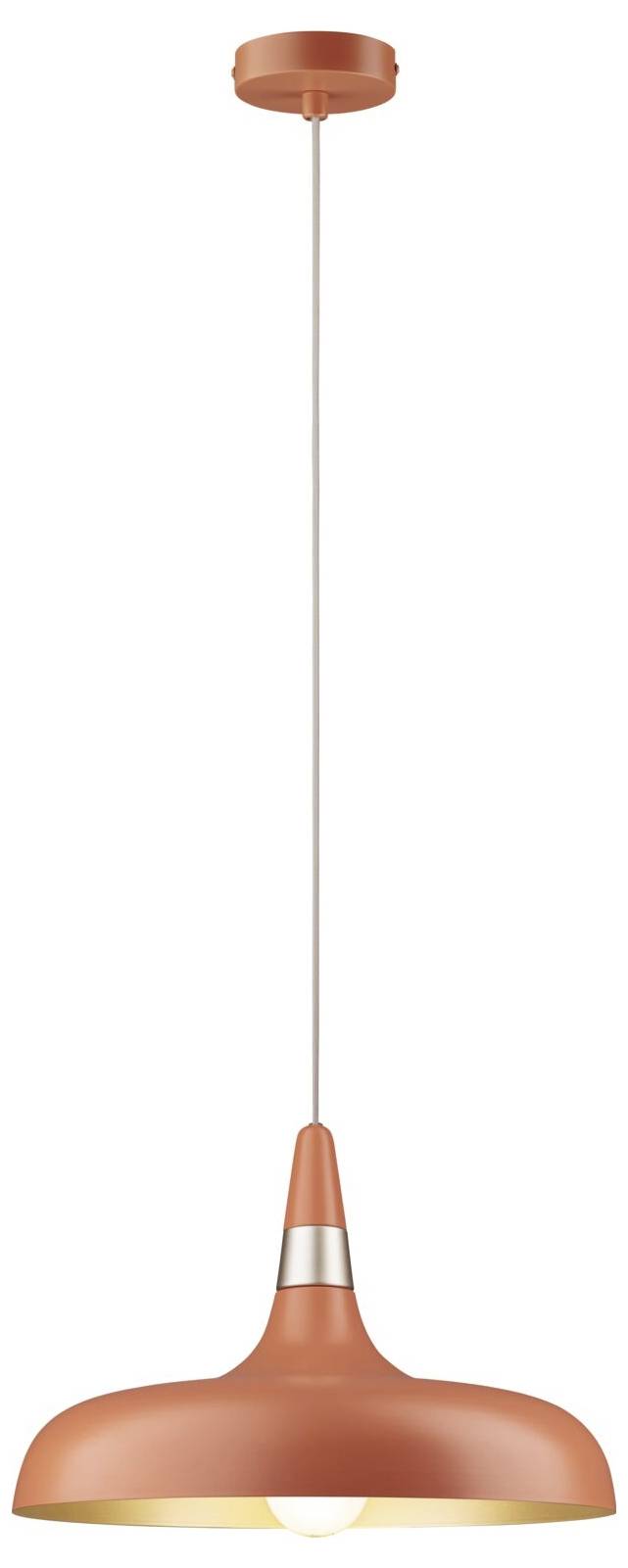 Wisząca lampa z miedzianym zawieszeniem, długim białym przewodem i kopułkowatym pomarańczowym abażurem, pokazana na białym tle.