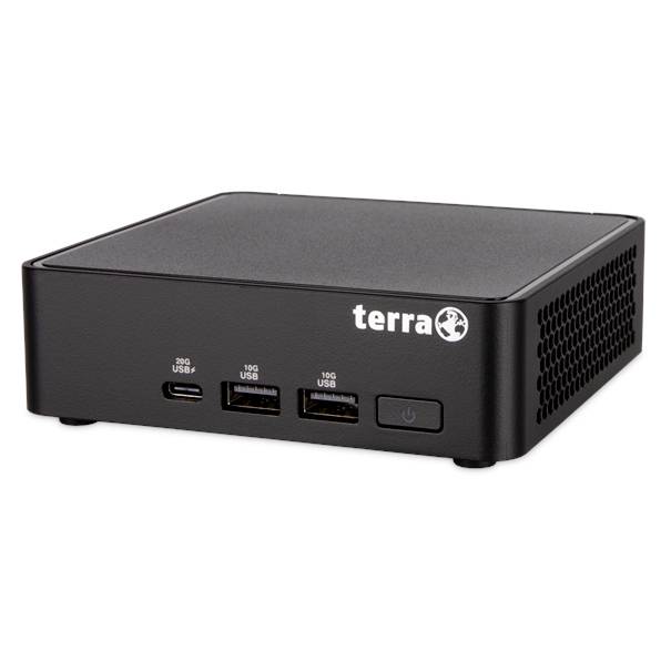 Kompaktowy czarny mini PC Terra z trzema portami USB z przodu i przyciskiem zasilania na panelu przednim.